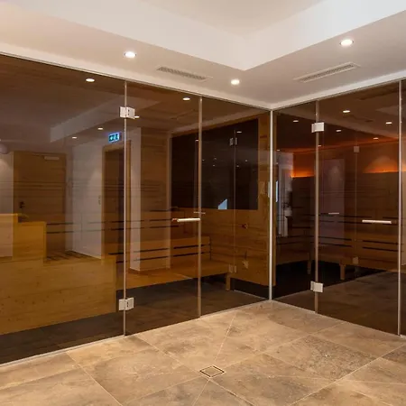 Alpenjuwel 아파트 *